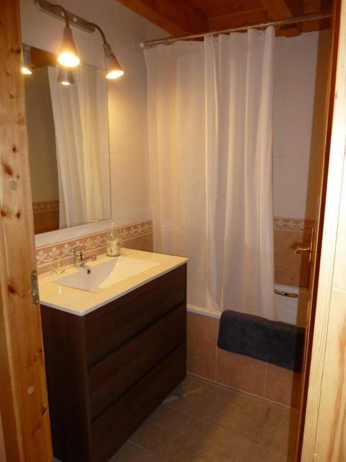 Acogedora Buardilla Duplex 6 Pax Διαμέρισμα Incles Εξωτερικό φωτογραφία